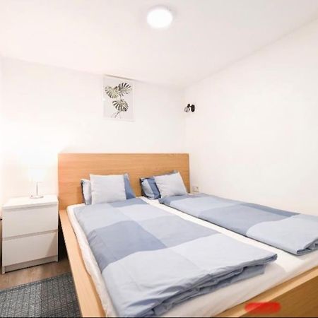 בודפשט 2 Bedroom Flat In Nyar Str., Boutique מראה חיצוני תמונה